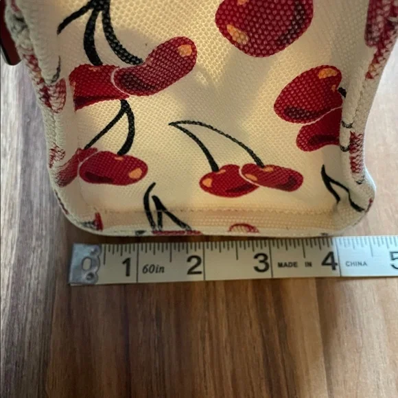 🍒Coach New York Cherry Print Canvas Tote🍒 - Picture 11 of 11